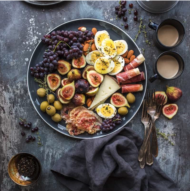 Photo of beautifully arranged food